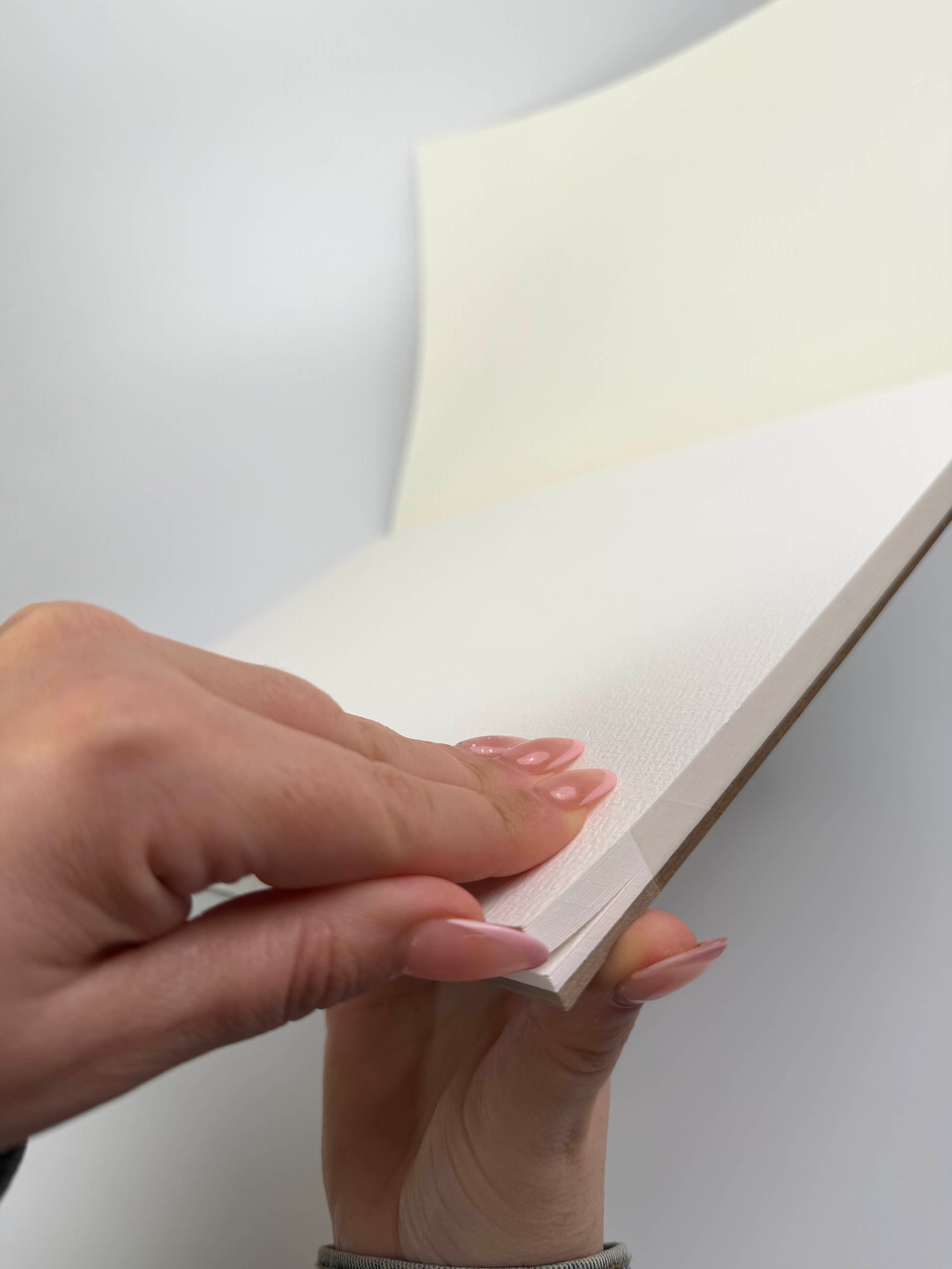 NEW & EXCLUSIVE – Matthew Palmer’s 100% Cotton Premium Watercolour Paper Block – 270mm x 390mm. 300gsm. NOT Surface. 20 Sheet BLOCK + FREE Video Lesson